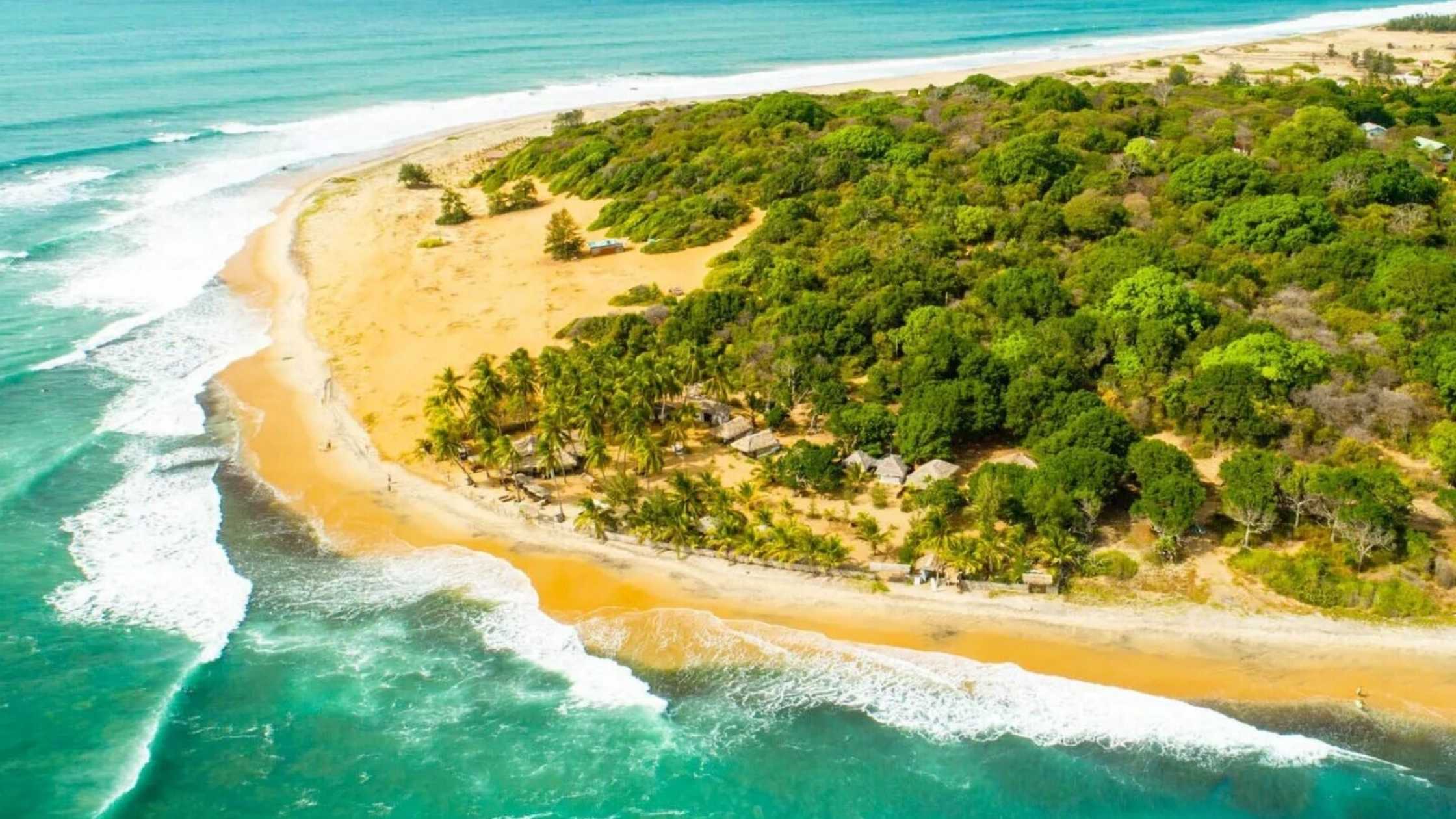 Arugam Bay: The Surfer's Holy Grail – Top 10 Coastal Towns in Sri Lanka for Beach Lovers